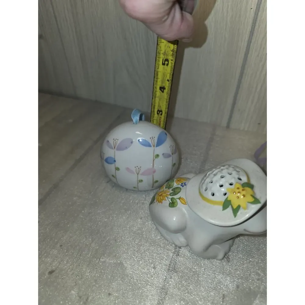Vtg Potpourri Pomanders Set Of 3 Avon Frog 2 Floral Drawer Freshners Frangrance